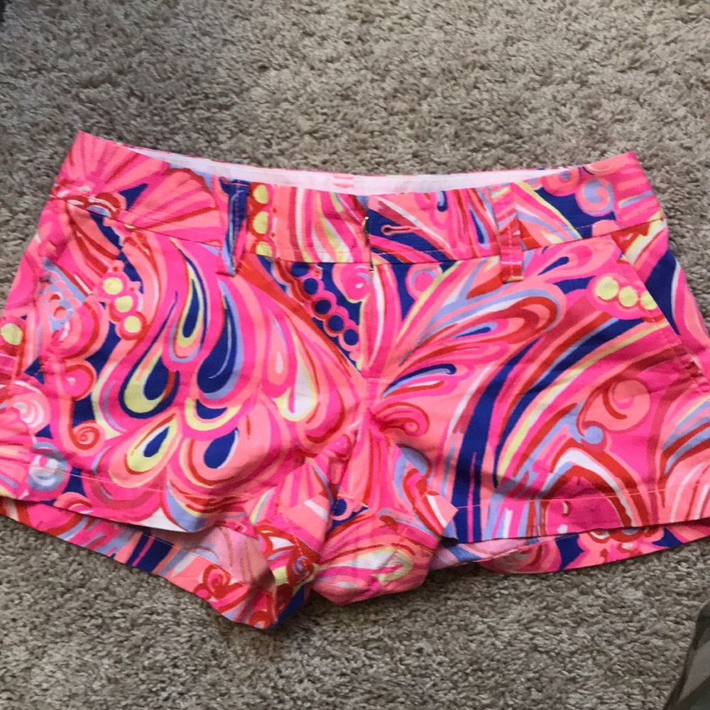 Lilly Pulitzer Walsh shorts size 4
